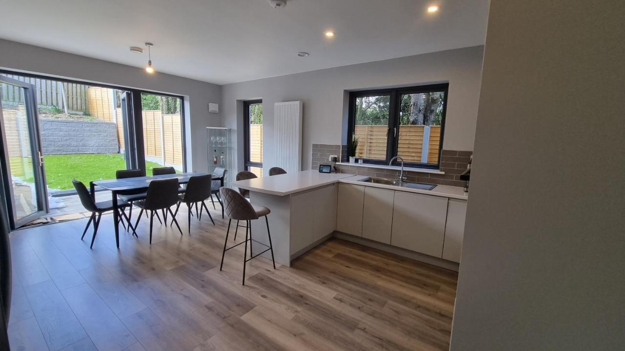 Entire Modern Home With Seaview And Parking Wicklow Exterior foto