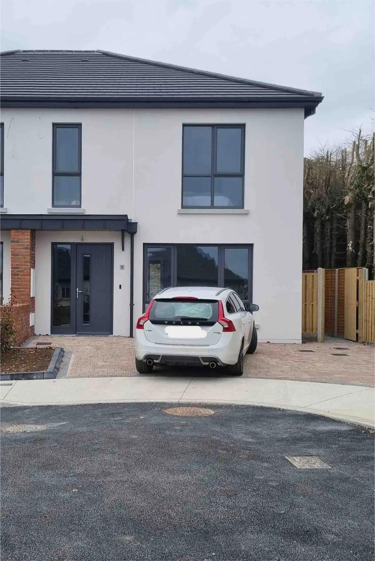 Entire Modern Home With Seaview And Parking Wicklow Exterior foto